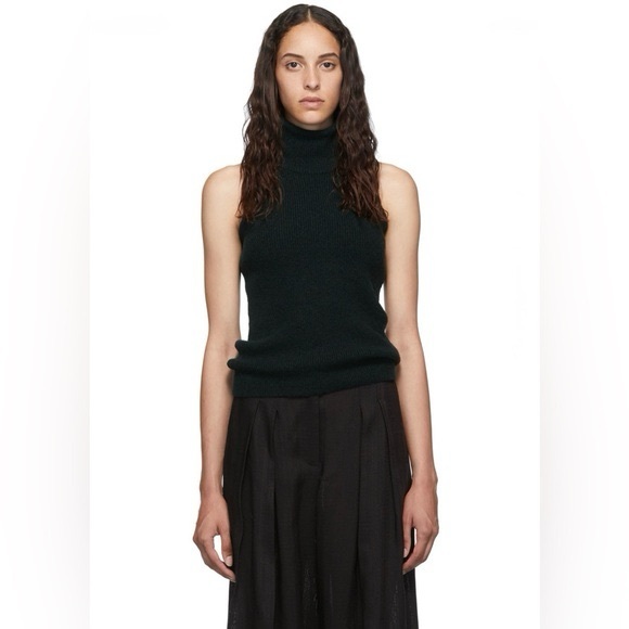 Jacquemus La Maille Baho Sleeveless Turtleneck Sweater (Dark Green) - Size 38 - Picture 5 of 6